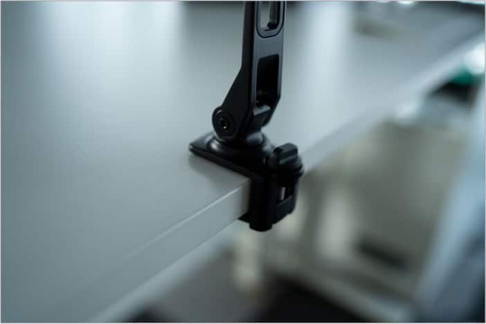 Weighted Base vs Shelf Clamp of the HoverBar Duo