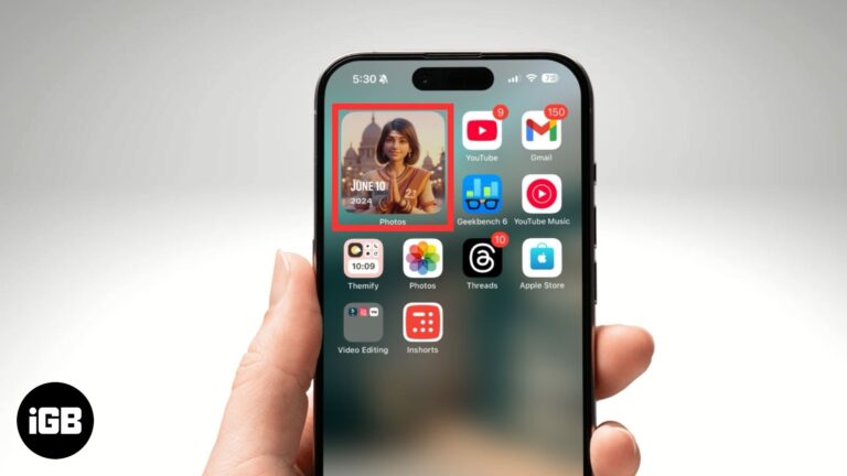 Featured Photos widget on iPhone.